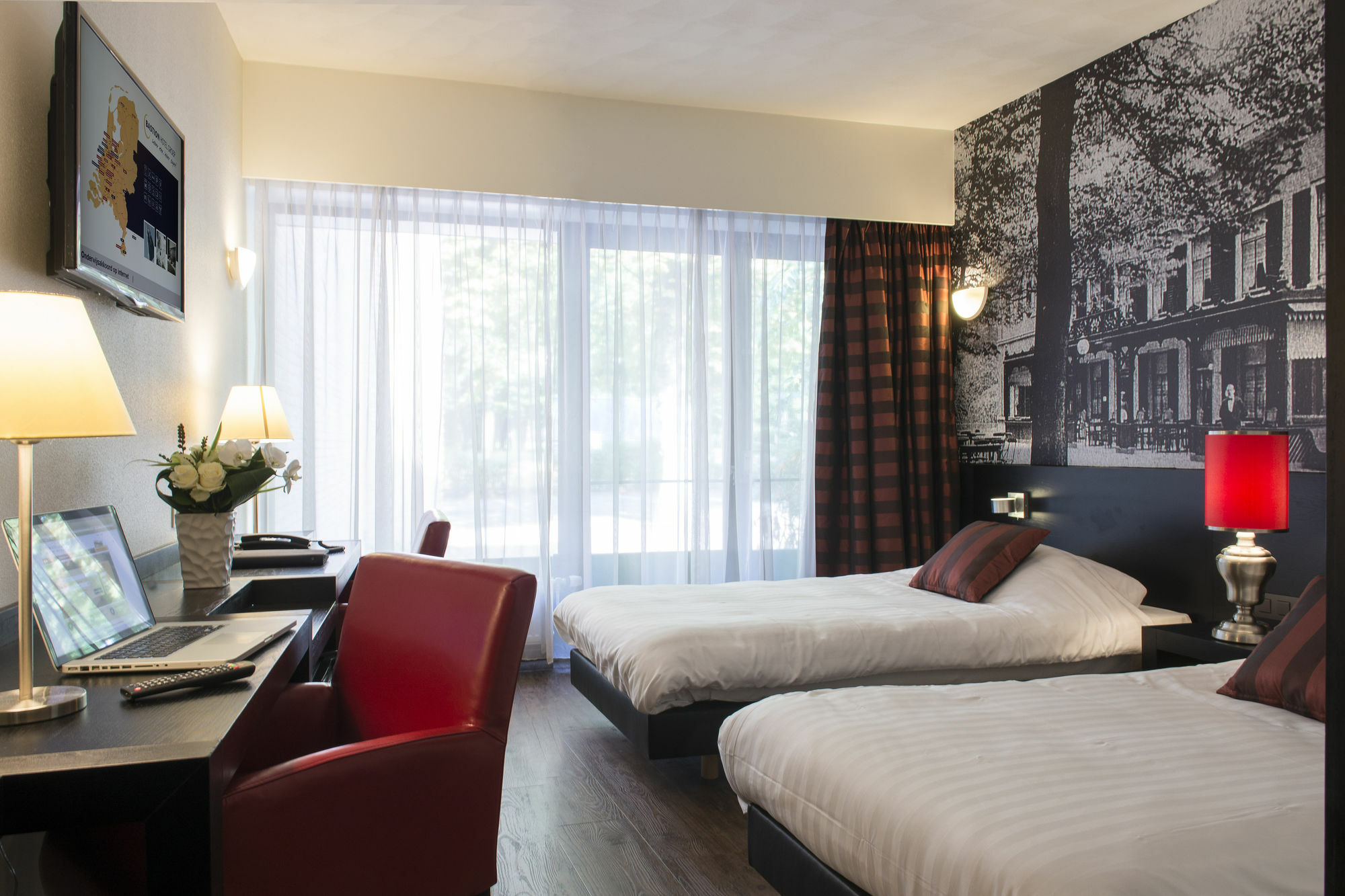 Bastion Hotel Apeldoorn Het Loo Exterior foto