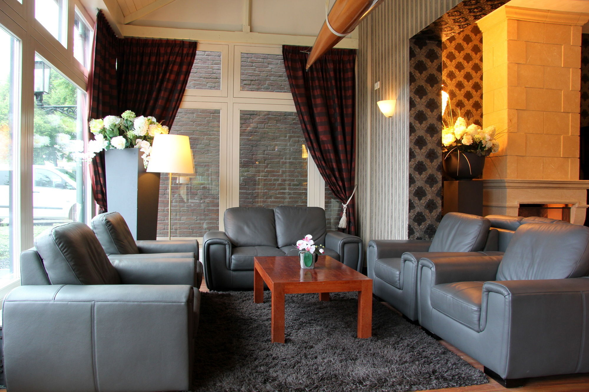 Bastion Hotel Apeldoorn Het Loo Exterior foto